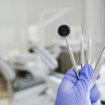 What are dental implants?