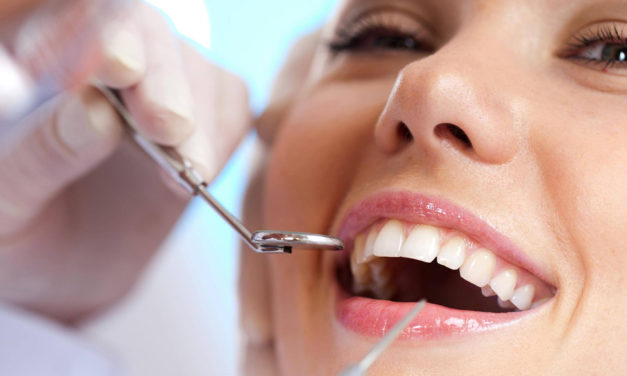 How much does a dental implant?